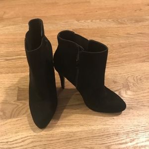 Black Nine West Booties Size 7.5